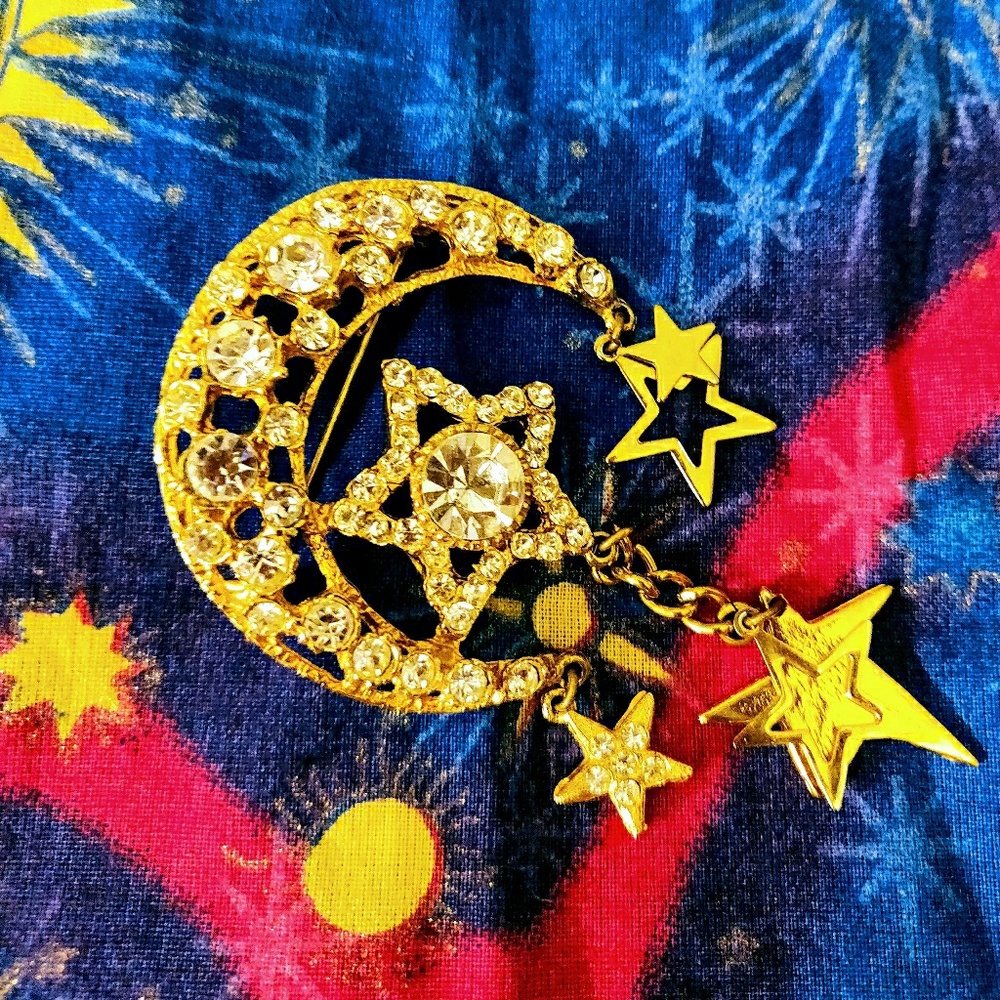 🌙 Beautiful Vintage Moon & Stars Pin 🌙